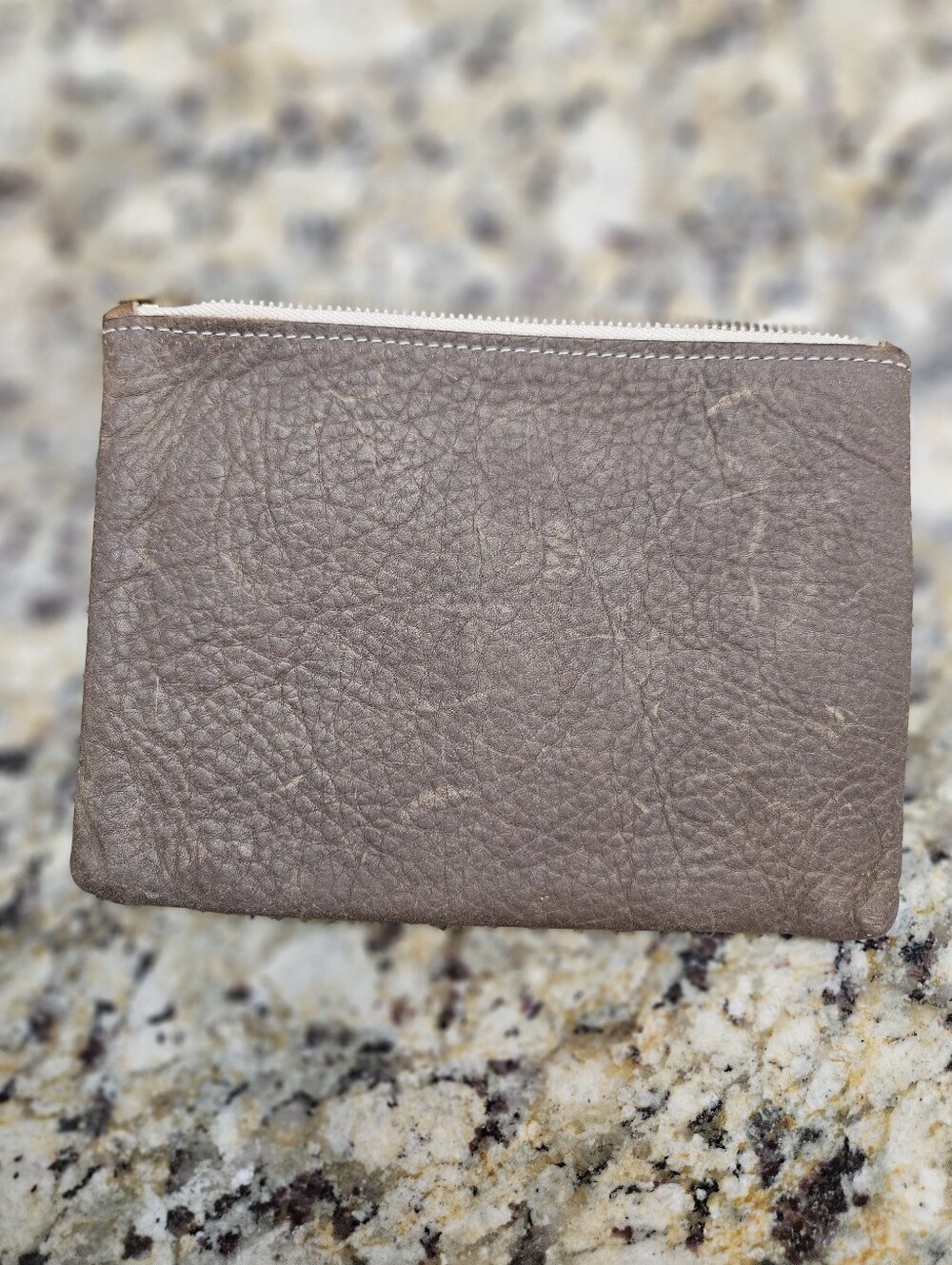 KMM & CO Grey Cypress Leather Pouch